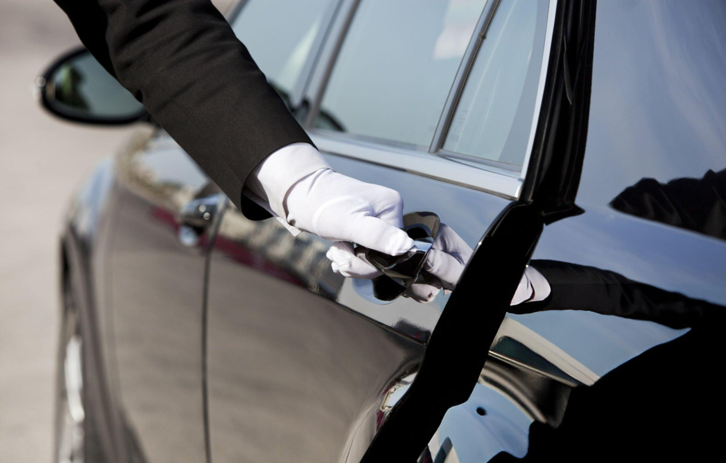 Best Luxury Chauffeur Dublin